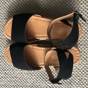 🔥NWT Espadrilles Black Wedge Sandals